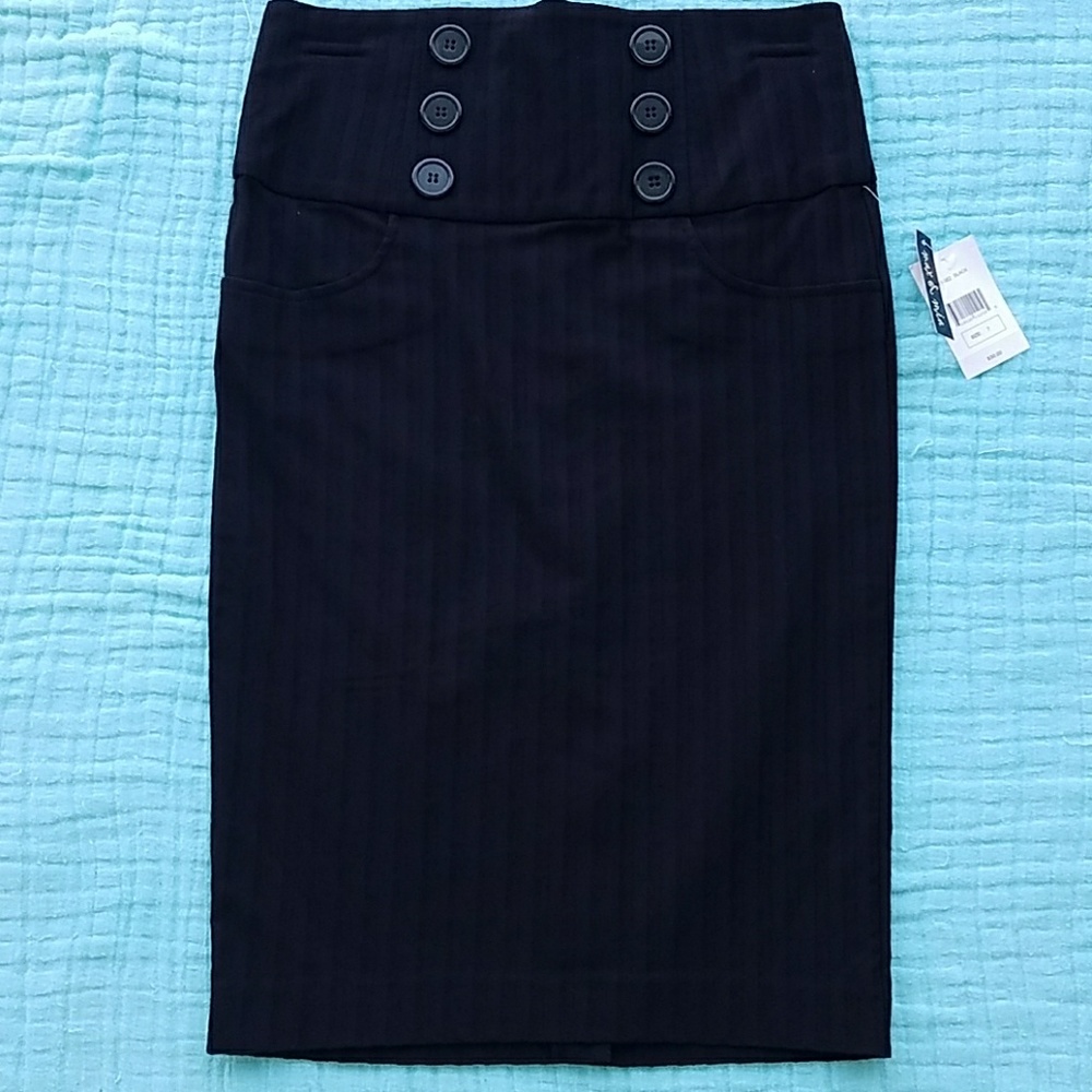 Max & Mia Black Pencil Skirt